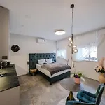 Old Town - Bajor 2 - Self Check-in And Parking Kaunas