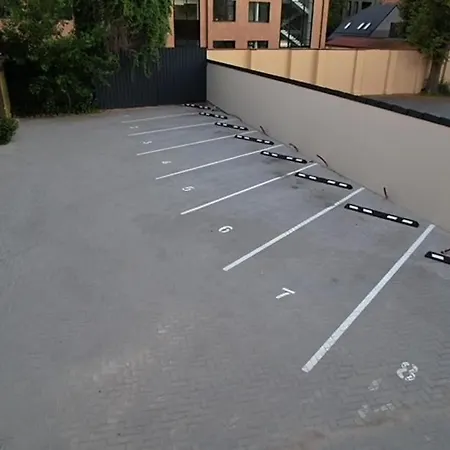 Old Town - Bajor 2 - Self Check-in And Parking