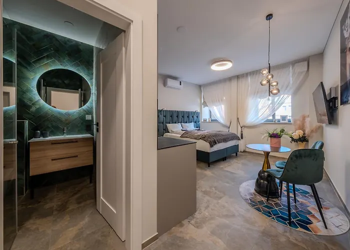 Apartment Old Town - Bajor 2 - Self Check-in And Parking *