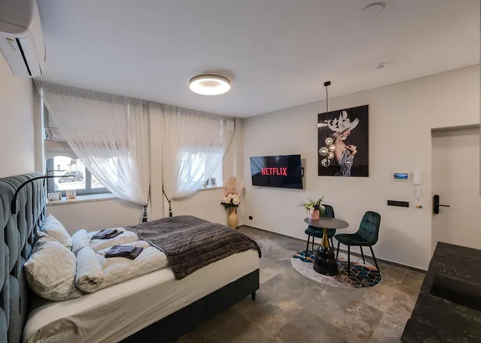 Old Town - Bajor 2 - Self Check-in And Parking Apartment Kaunas