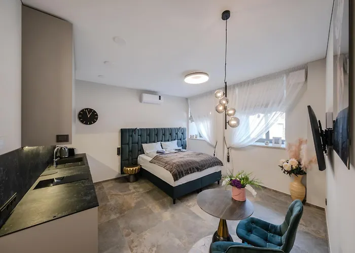 Old Town - Bajor 2 - Self Check-in And Parking Kaunas